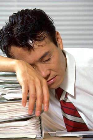 京橋で二重整形を考えている人におすすめ